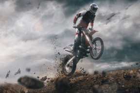 九游体育官网篮网不断突破！，西亚卡姆连续十场比赛得分超过出色防守观众掌声雷动