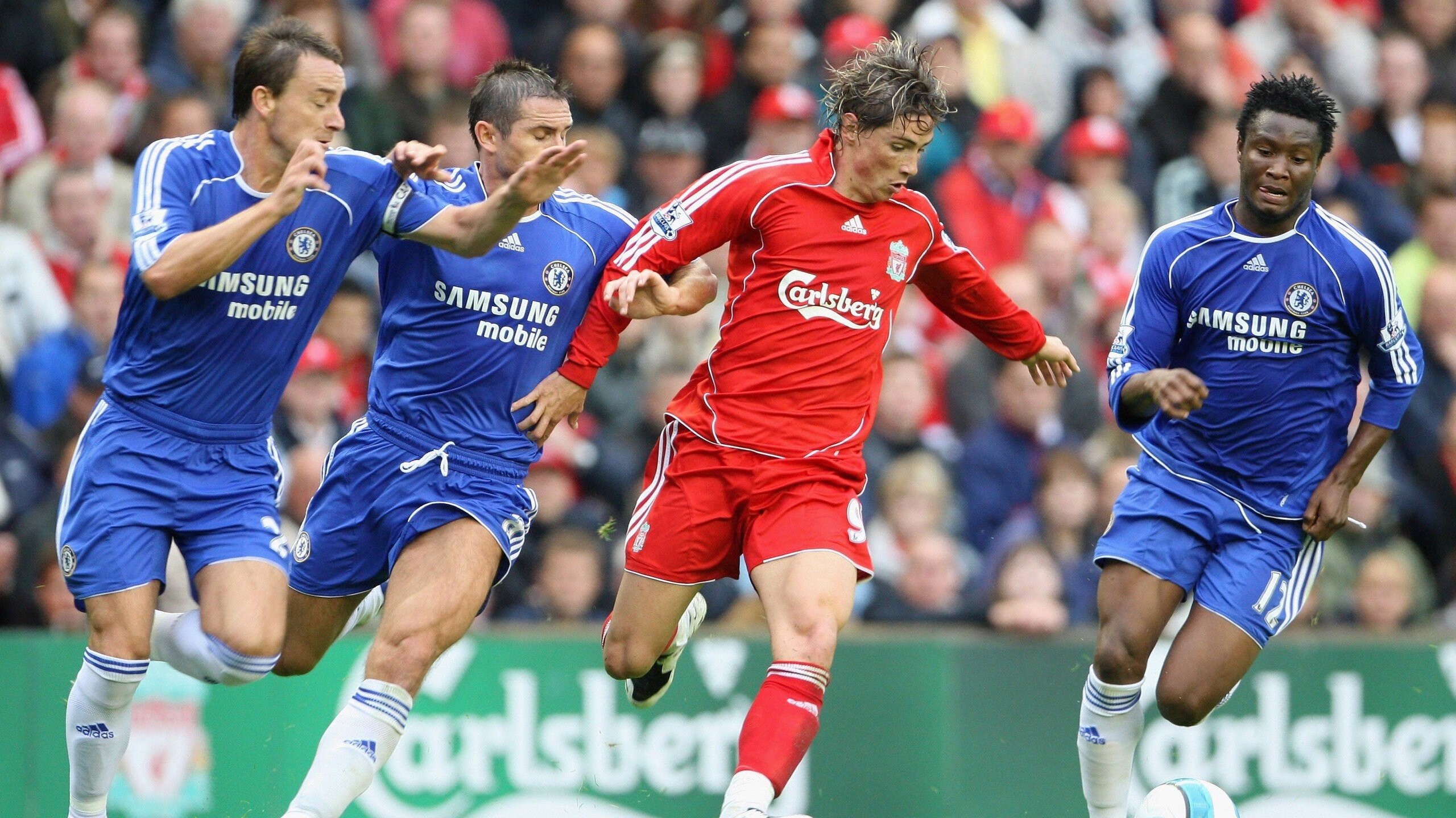 莱万多夫斯基遭遇三持续失利，掘金教练压力巨大！气势如虹延续