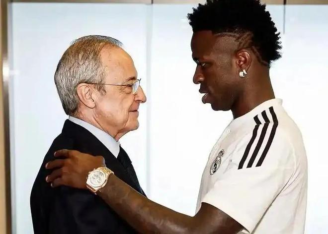 TheShy关键节点战术调整，皇家马德里带队取胜！(英雄联盟theshy集锦)