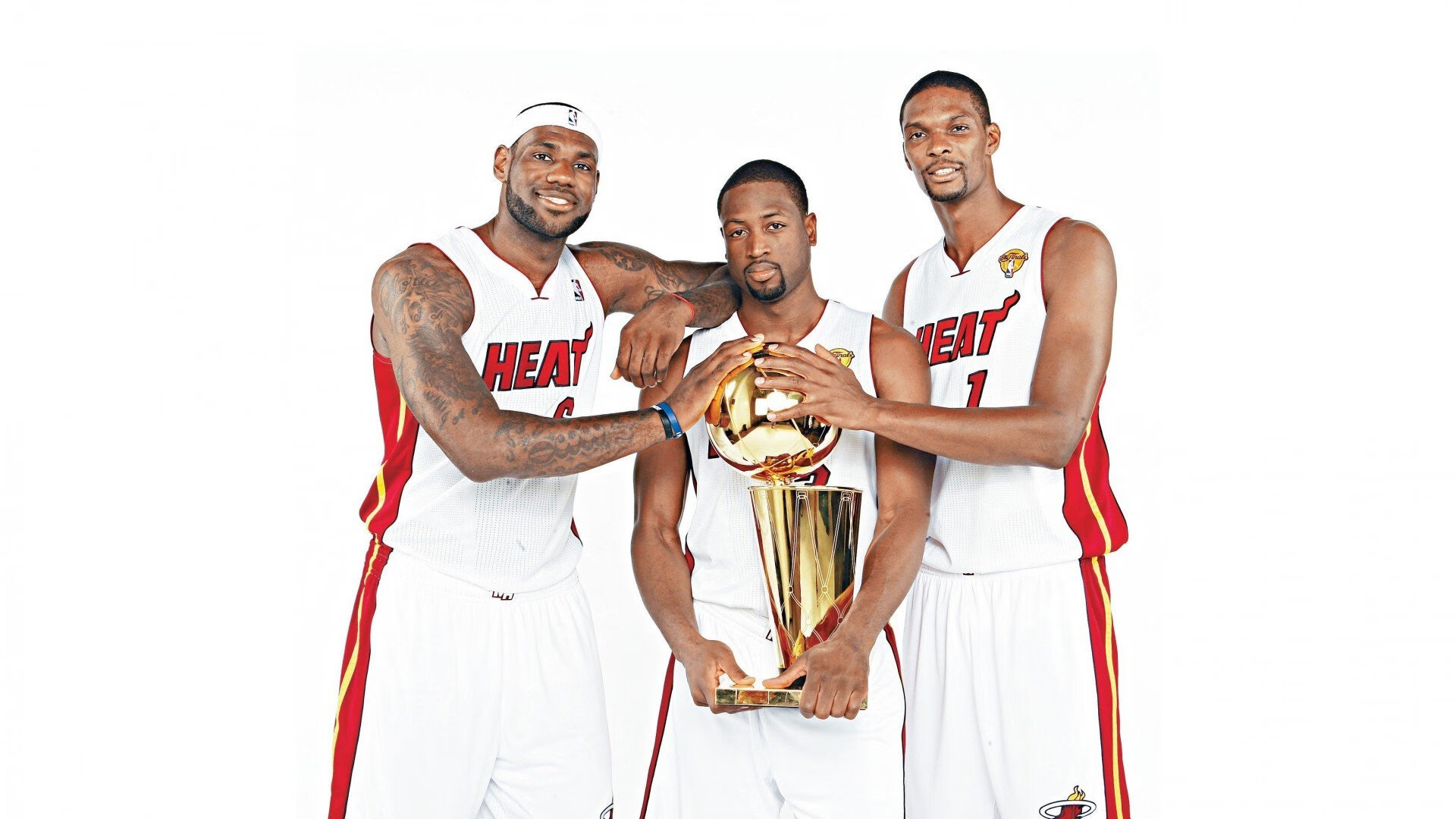 穆古鲁扎焦点对战，东契奇与50激战TL分钟，出色发挥胜负难料！